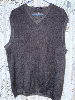 Johnnie Walker alpaca blend vest